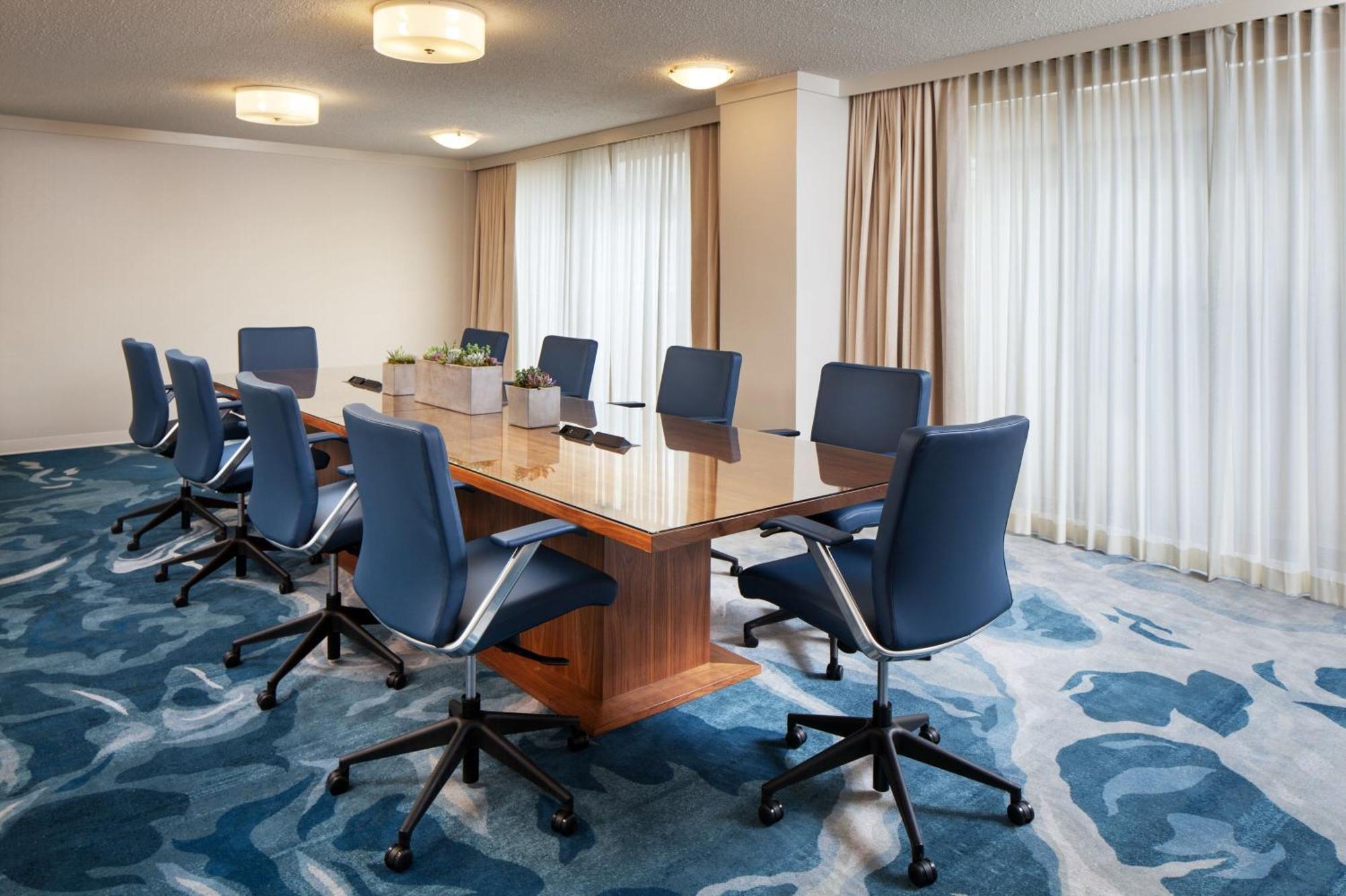The Westin Oaks Houston At The Galleria Esterno foto